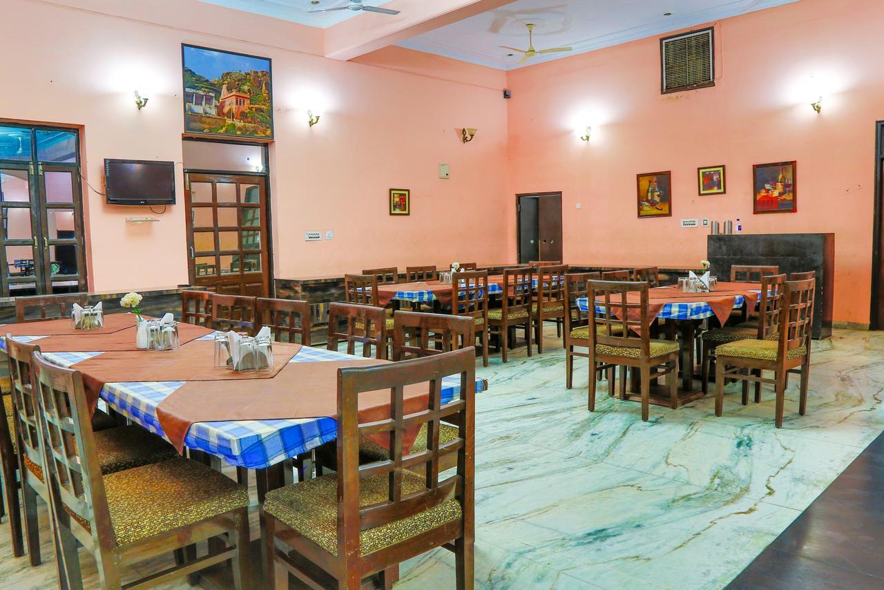 Gulmohar Sariska Resort Bairāt Exterior photo